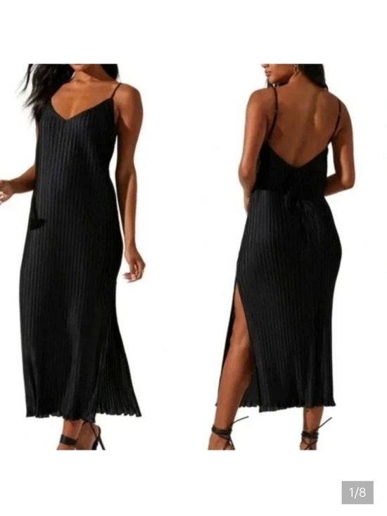 Astr The Label Dresses & Skirts - Astr Black Pleated Midi Slip Dress with Side Slit